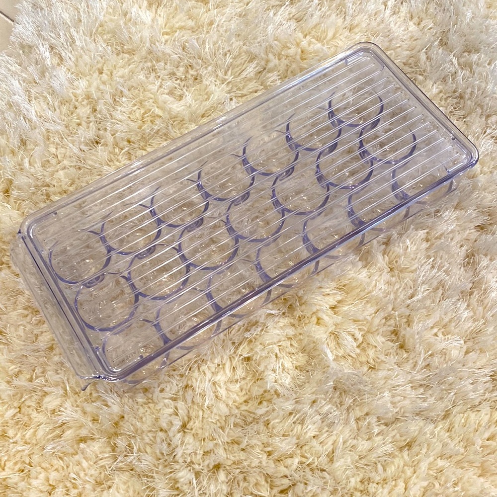 Eggs container for refrigerator 21 count